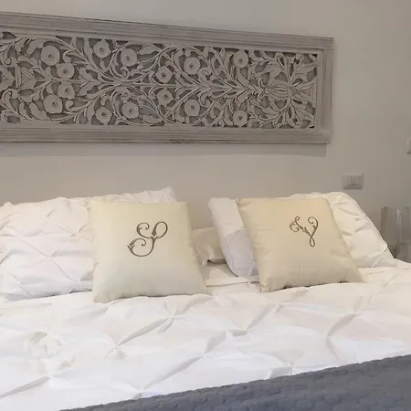 Vip Bed and Breakfast Σιένα